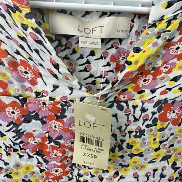 NWT Loft Floral Long Sleeve Patterned V-neck Blouse Size XXSP - Picture 6 of 8